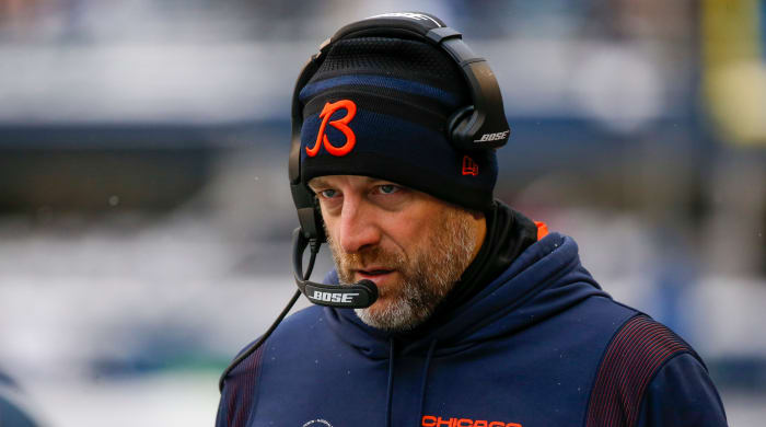 Matt Nagy coaches vs. the Seahawks.